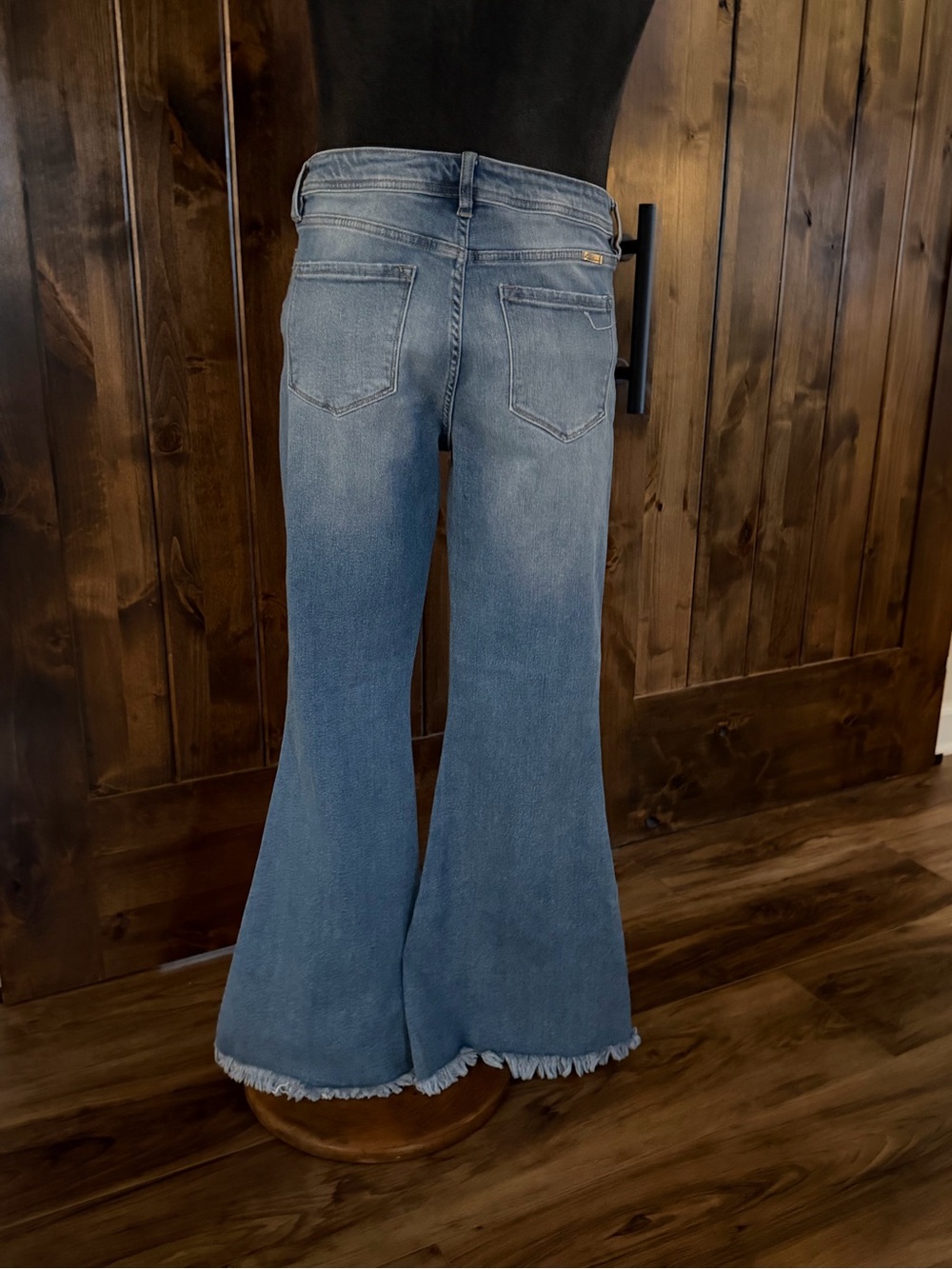 Kan Can for Maurice’s Women’s Light Blue Flared Jeans with Frayed Hem 29